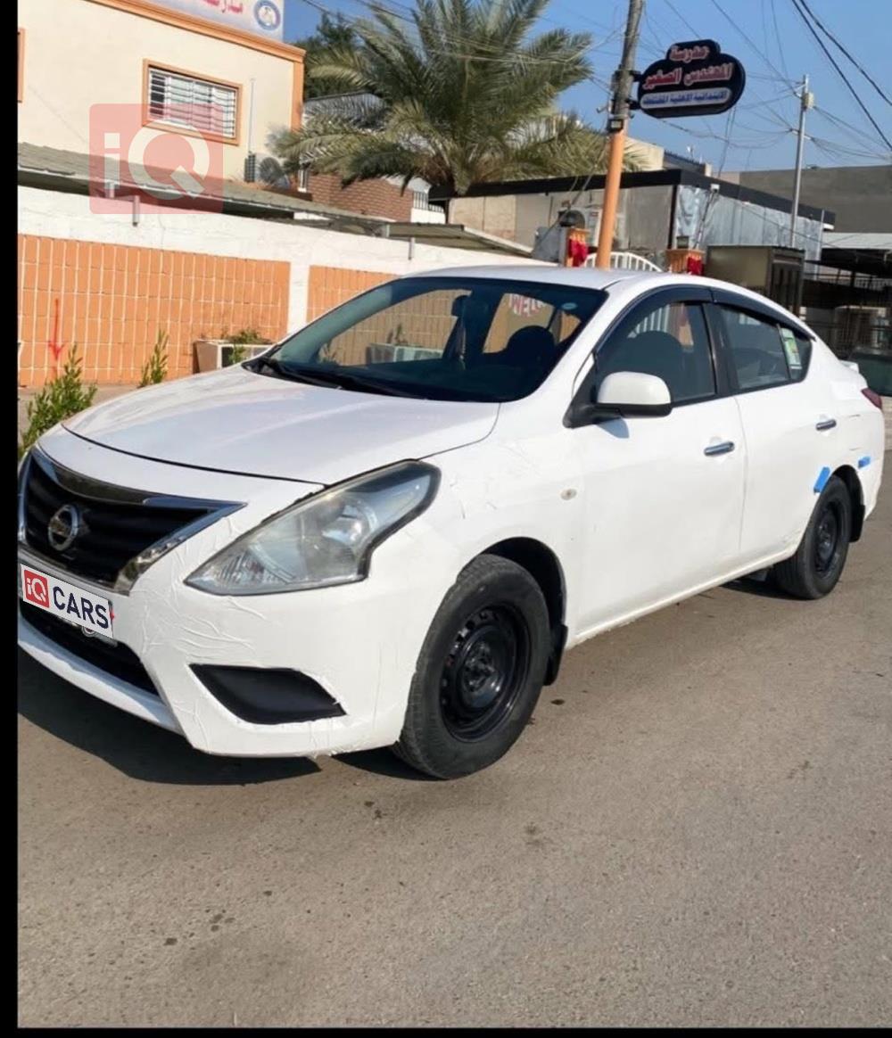 نيسان صني